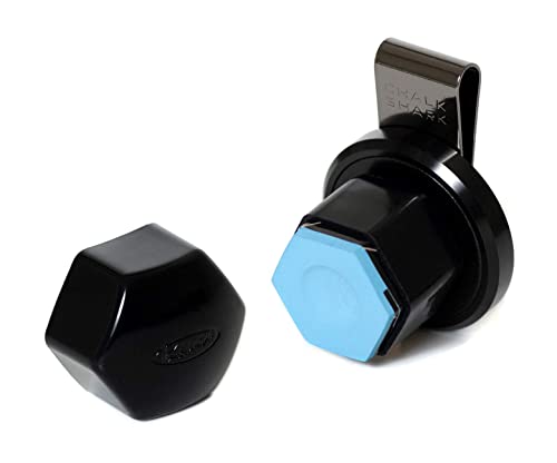 Magnetic chalk holder for pool players