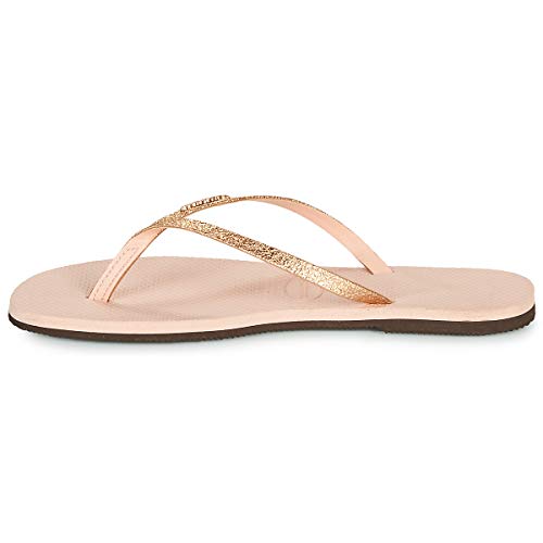 Golden Havaiana flip flops from Brazil