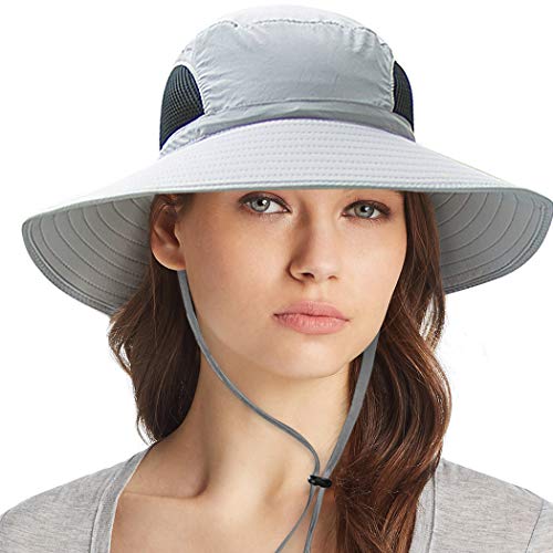 Woman wearing a sunhat
