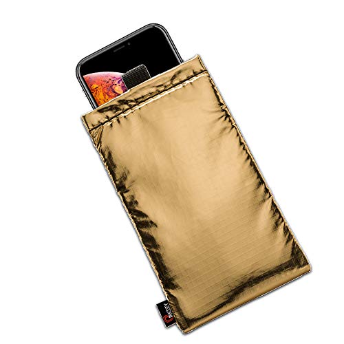 A golden phone pouch to keep your phone warm in winter