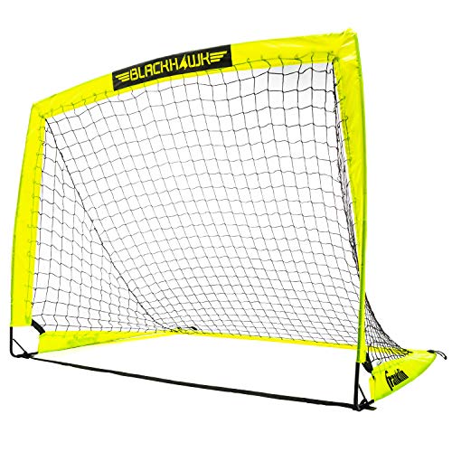 Pop up mini soccer goal