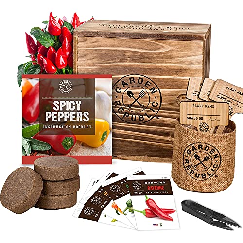 A grow your own pepper set