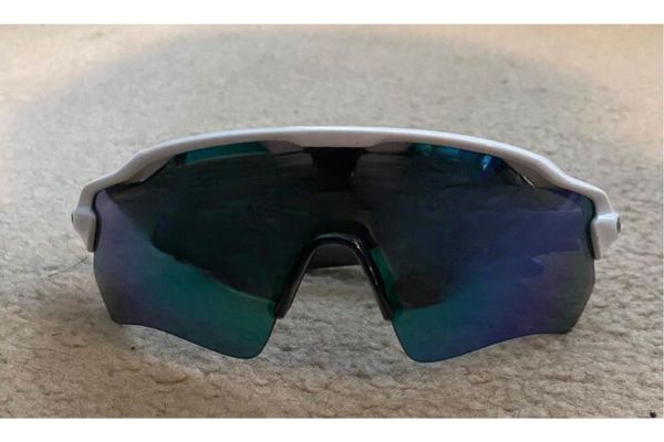 Sports sunglasses