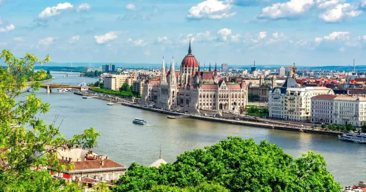 A photo of the parliament building in Budapest, Hungary