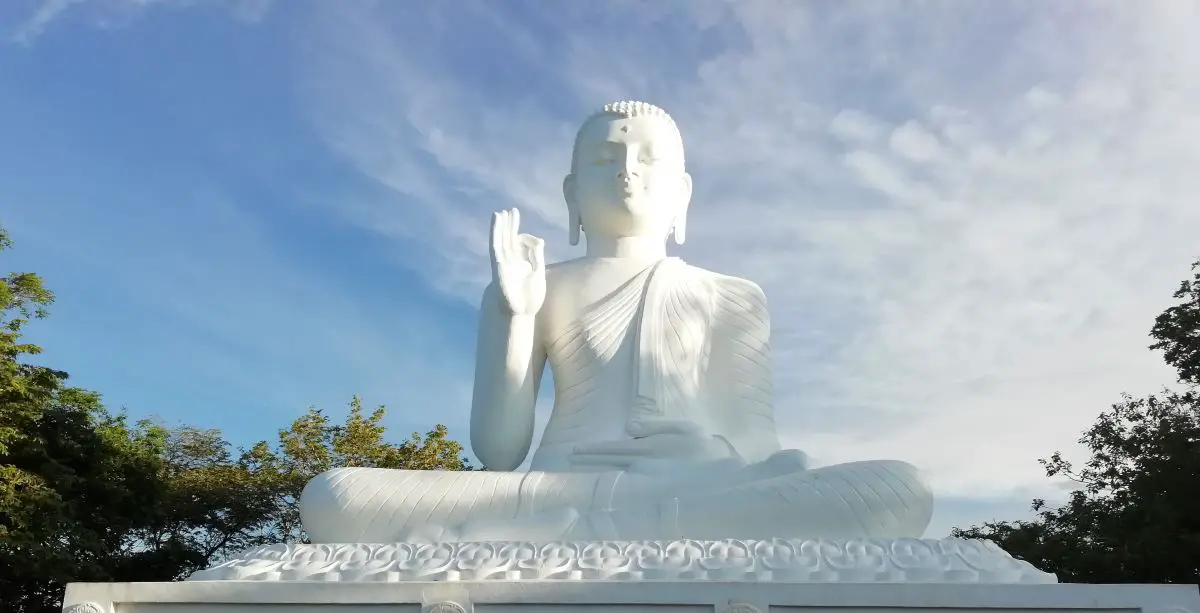 Buddha statue