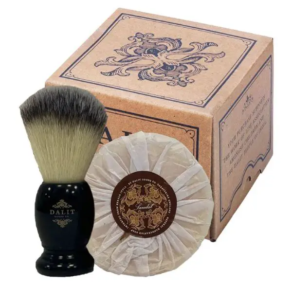 A grooming set for men